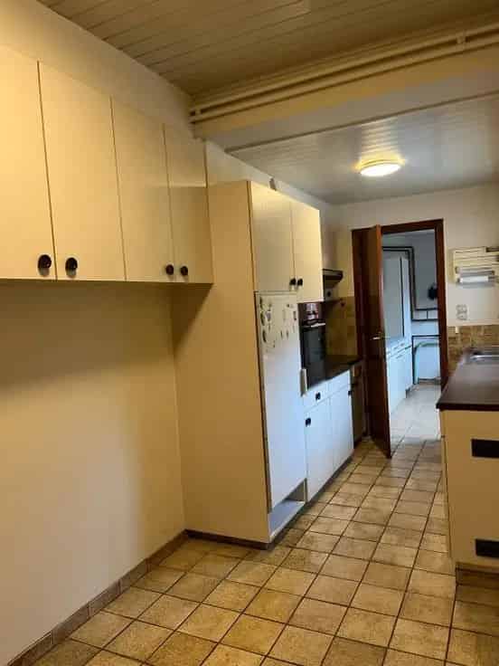 Huis Te Koop Brugge - Te renoveren woning met tuin en garage