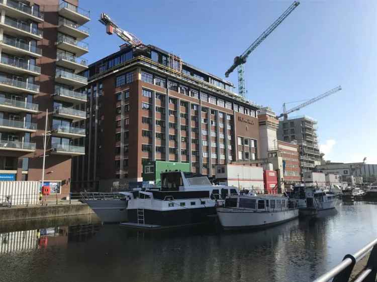 Studio te huur Leuven - Moderne appartement met hoge plafonds