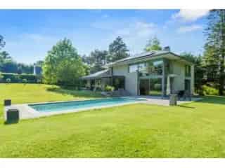 Villa te koop Sint Genesius Rode 411m² 33a Zwembad