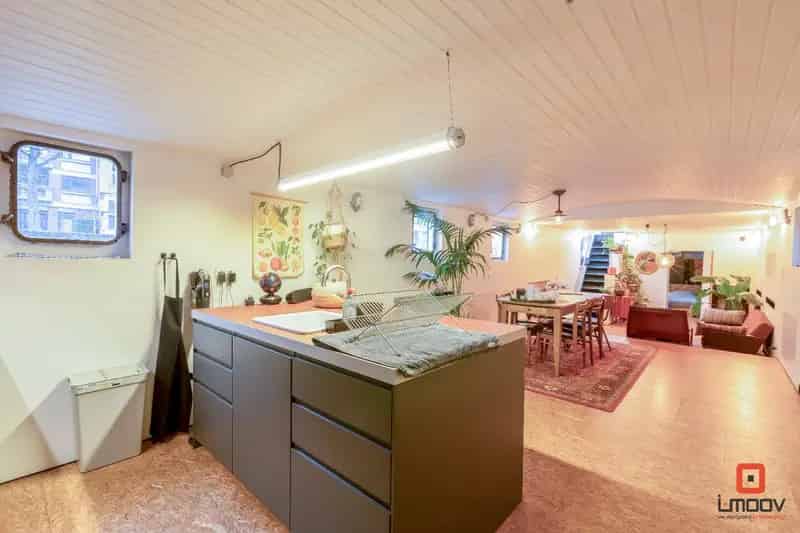 Huisboot te koop Gent: luxe woonboot met terras