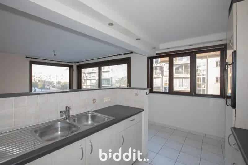 Appartement 2 slaapkamers ruim terras De Haan centrum