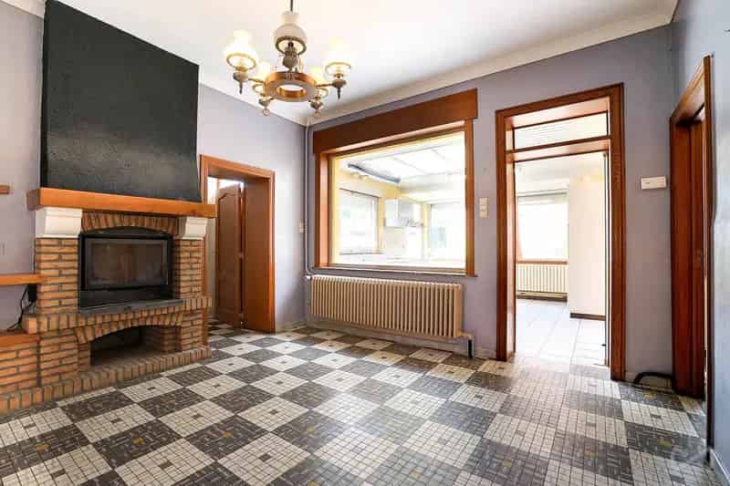 Huis te koop Bernissart: renovatieproject met grote tuin