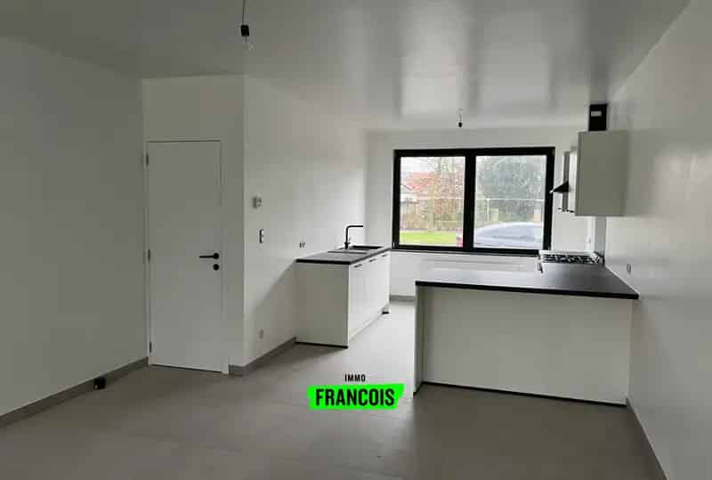 Recent gerenoveerde woning te Assebroek 3 slaapkamers 2 badkamers