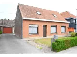 Huis te koop Adegem - 3 slaapkamers, garage, tuin