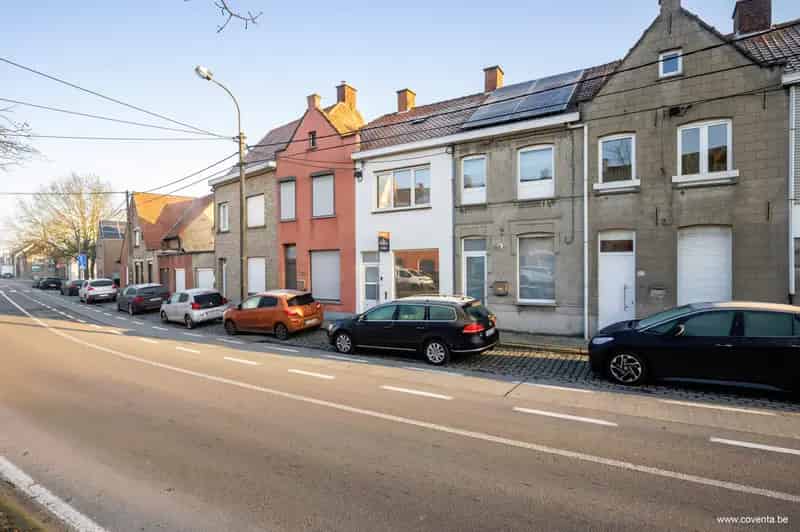 Huis te koop: Gerenoveerde woning 3 slaapkamers zonnige tuin