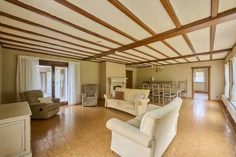 Huis te huur Houthalen-Oost: Ruime gezinswoning met appartement