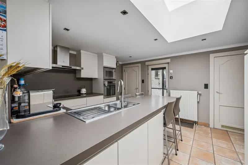 Huis te koop: Instapklare 3-kamer woning met tuin en garage