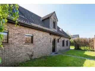 Huis te koop Outrijve 4 slaapkamers grote tuin rustige ligging