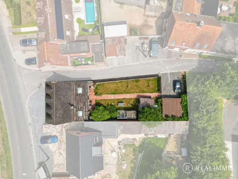Te renoveren woning 441m²