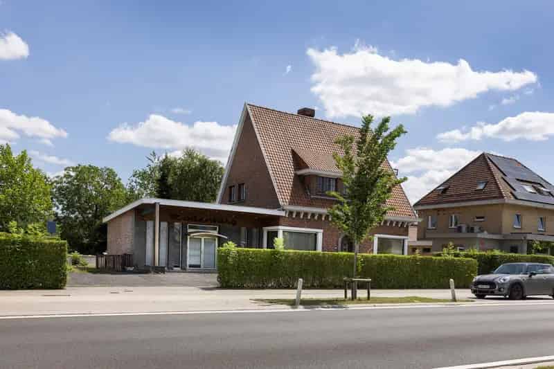 Huis te koop Kortrijk Polyvalente Ruimte Cafe