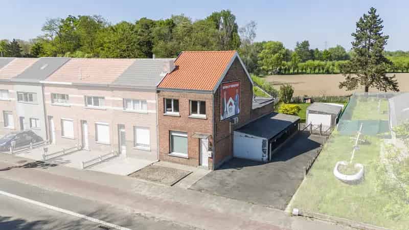 Handelshuis 2 slaapkamers Temse grote tuin