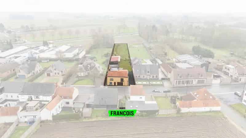 Huis te koop Knesselare: Woonst Opslagruimte Grond