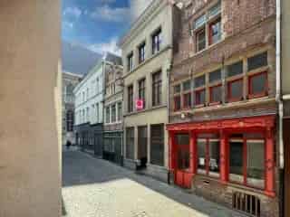 Handelsfonds Gent Centrum - Winkelpand met Woonst