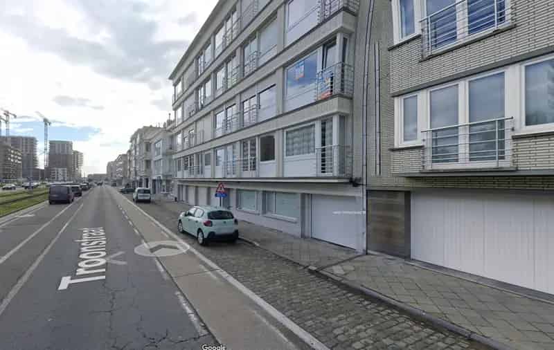 Garage te Koop Oostende Troonstraat