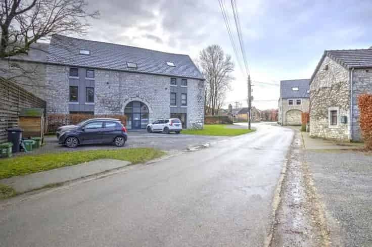 Appartement 2 Chambres Village Paisible 70m² Cuisine Equipée Parking