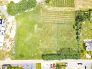 Bouwgrond Léglise 807m² - Villa 4 Gevels - Nabij E25 E411