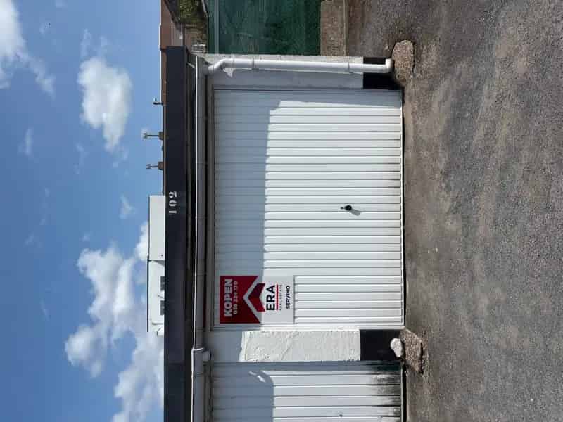 Garage te koop De Panne Rustige ligging Nabij Centrum Zee