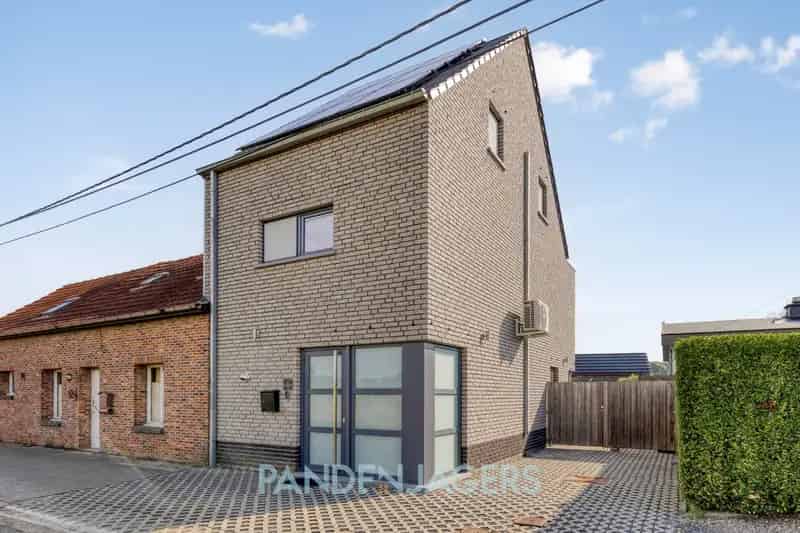 Gerenoveerde woning 3 slaapkamers Itegem