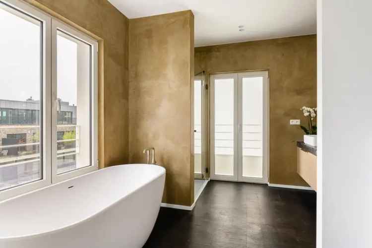 ANTWERPEN - Uniek penthouse met royale terrassen