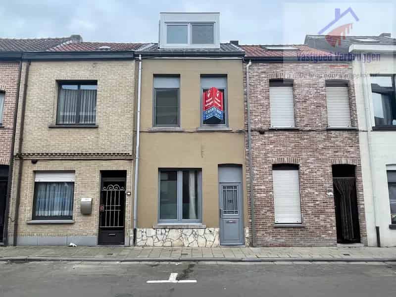 Huis te Huur Aalst: Gerenoveerde Rijwoning Nabij Centrum