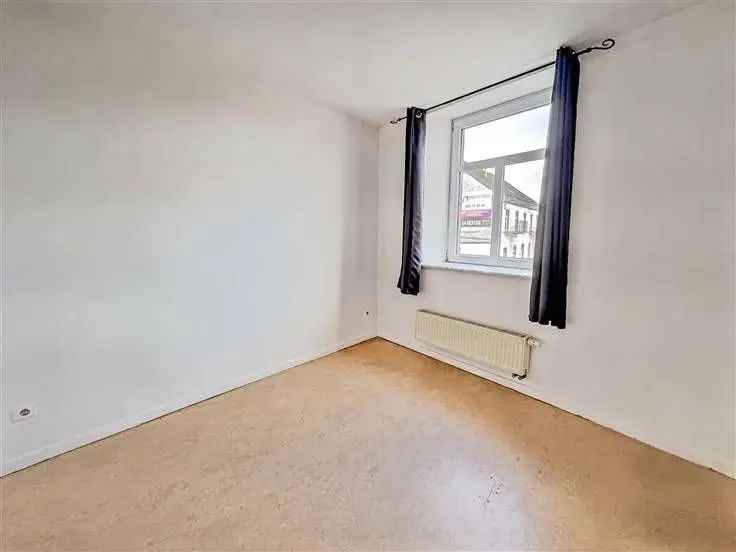 Charmant Appartement Te Koop in het Hart van Ciney