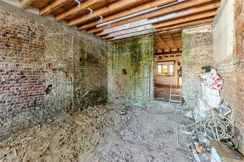 Huis te koop Heusden 3 slaapkamers te renoveren