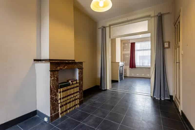 4 Slaapkamers Huis met Tuin