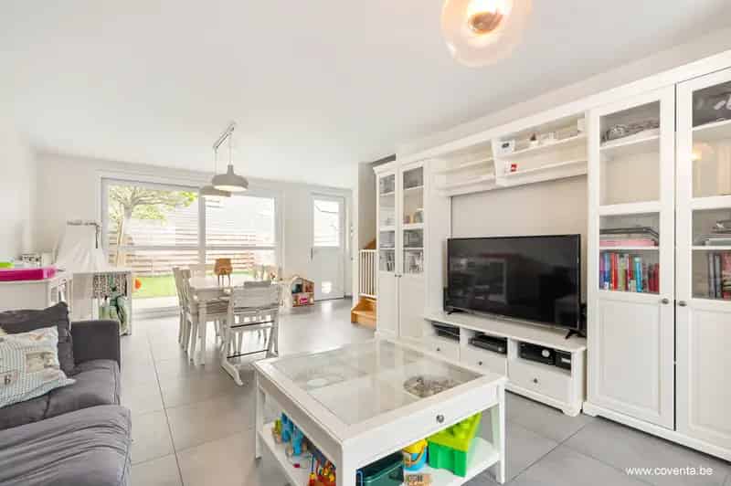 Huis te huur Roeselare: 3 slaapkamers, energiezuinig, tuin en garage