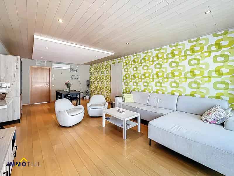Ruim Appartement te Koop in Aalst met Garage