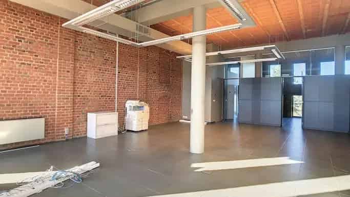 Kantoor te huur Kortrijk 150m² Pottelberg