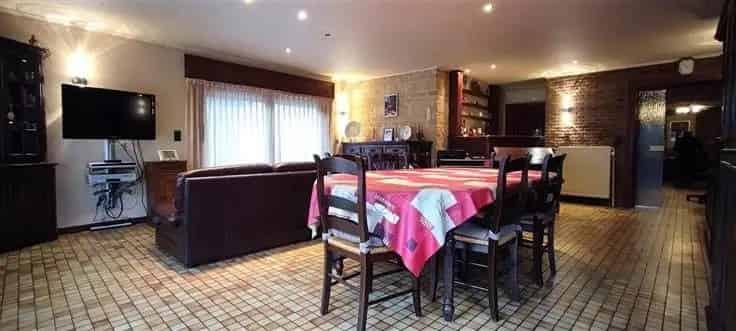 Huis Te Koop PIRONCHAMPS 250m² Slagerijmateriaal Inclusief