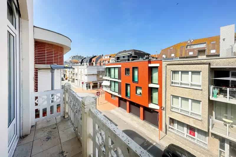 Appartement te koop: Interbellumwoning met 3 appartementen