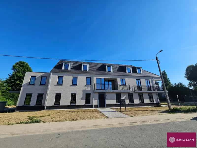 Appartement te huur Kampenhout: 2 slaapkamers, terras en parking
