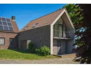 Huis te koop met paardenboxen en bijgebouw Ath