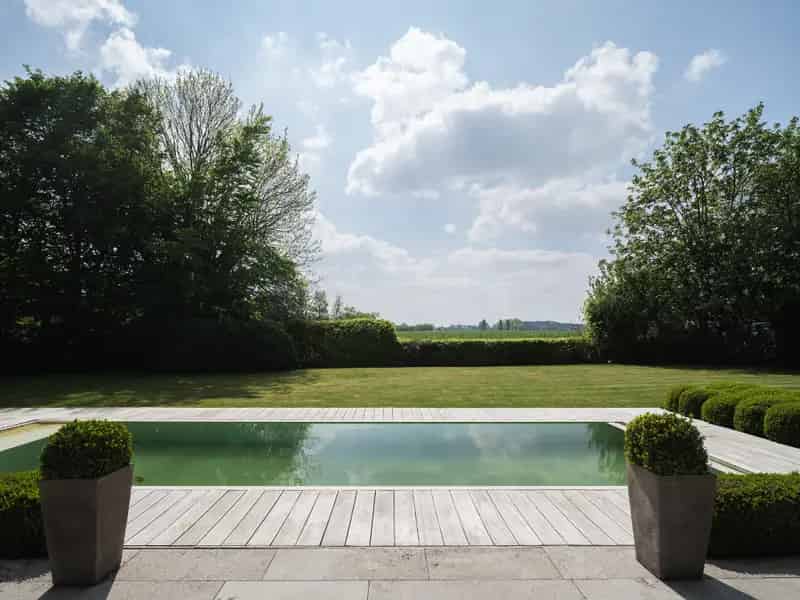 Kasteel te koop Zingem 1402: 5 slaapkamers, zwembad, 4577m²