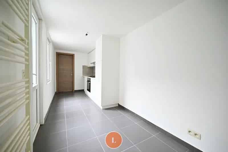 Instapklare woning 2 slaapkamers Menen