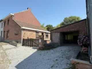Huis te koop Jemeppe-sur-Sambre 127m2 2 slaapkamers tuin atelier