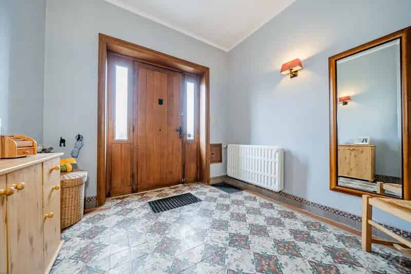 Charmante Huis te Koop in Macon nabij Chimay