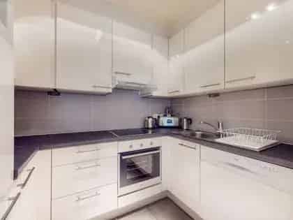 Luxe Appartement 54m2 Nabij Europese Wijk