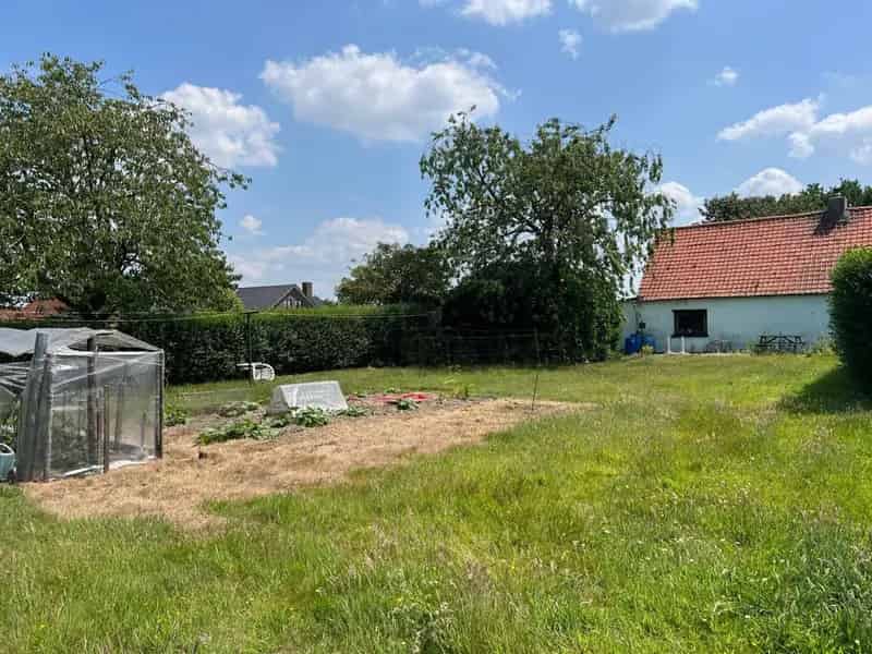 Totaal te renoveren hoeve te koop in Lievegem
