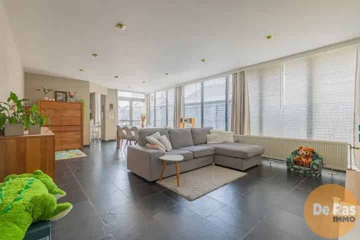 Huis te Koop Wichelen Nabij Centrum