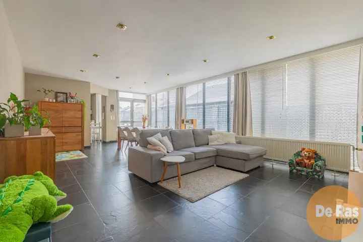 Huis te Koop Wichelen Nabij Centrum