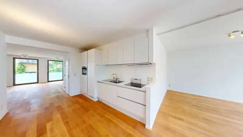 Antwerpen Centrum Ruim Modern Appartement 2 slaapkamers Terras