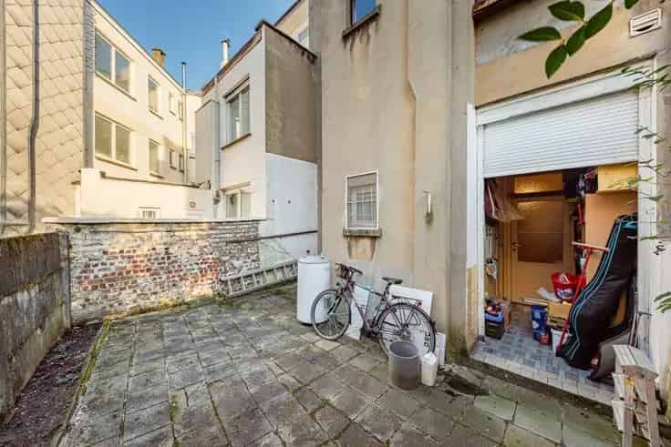 Appartement Te Koop 51m² met Privétuin - Rustige Buurt