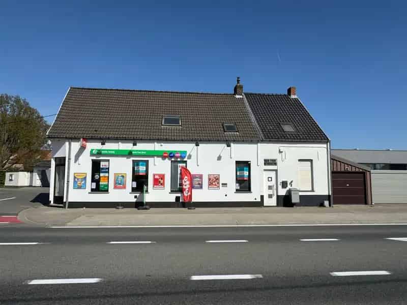 Huis te koop met handelsruimte: Instapklaar wonen en werken