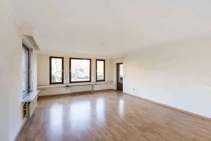 Serviceflat 2 slaapkamers te koop Woluwe-Saint-Pierre