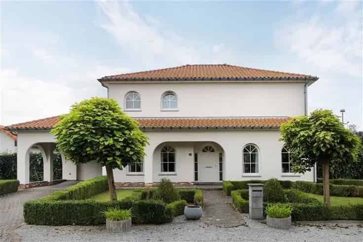 Villa te Koop Zonhoven 3 slaapkamers Tuin Zwembad