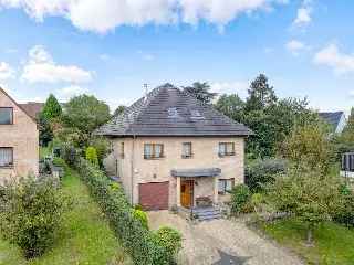 Villa te koop met 6 slaapkamers in Sint-Stevens-Woluwe