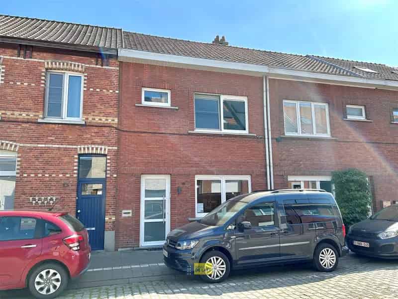 Gerenoveerde woning 3 slaapkamers zonnige tuin