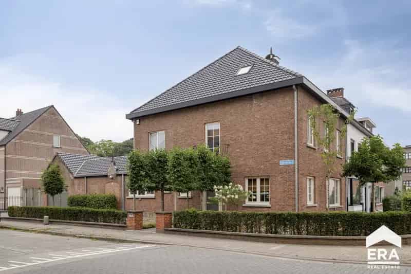Ruime gezinswoning 5 slaapkamers Turnhout